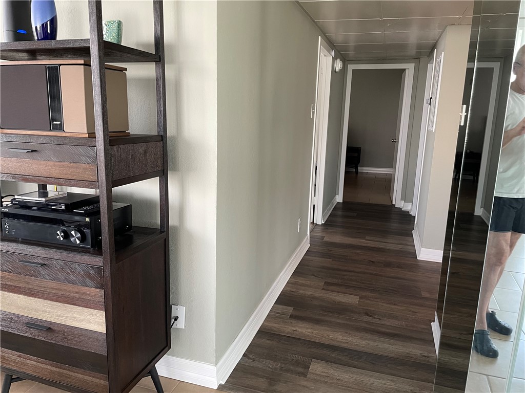 715 S Upper Broadway St 202 Property Photo 11