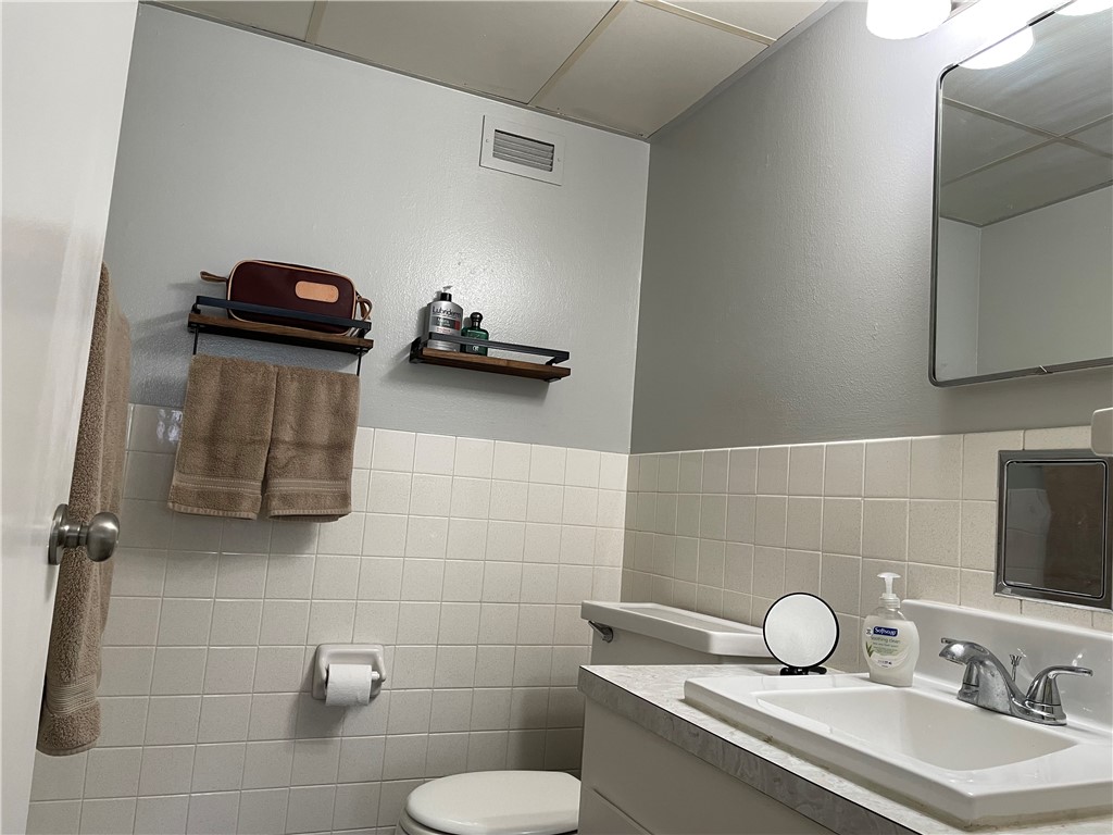 715 S Upper Broadway St 202 Property Photo 19