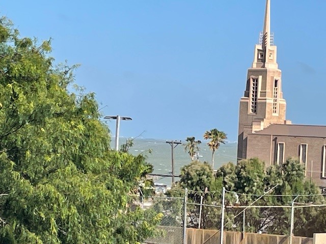 715 S Upper Broadway St 202 Property Photo 28