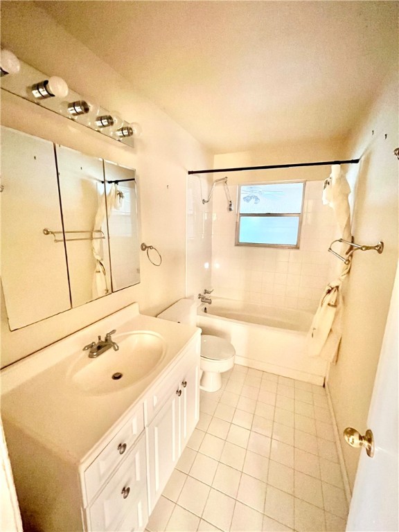 813 N Houston St Property Photo 8