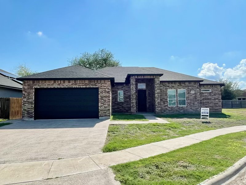 6918 Pacific Way Property Photo 1