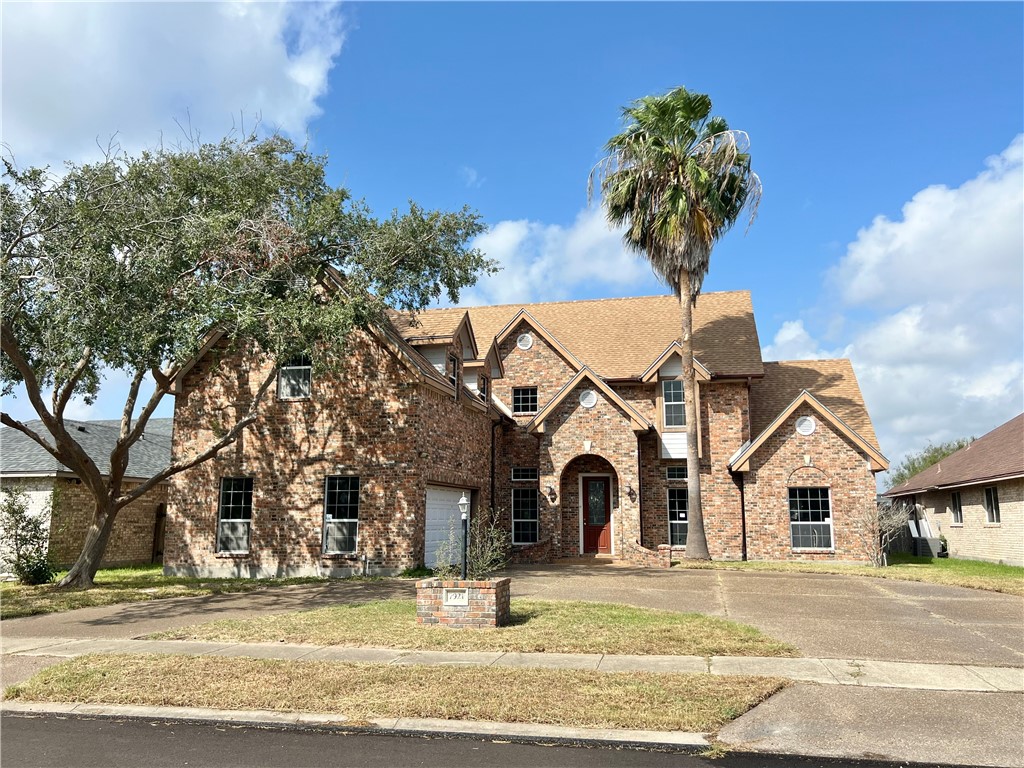 7921 Etienne Dr Property Photo 2