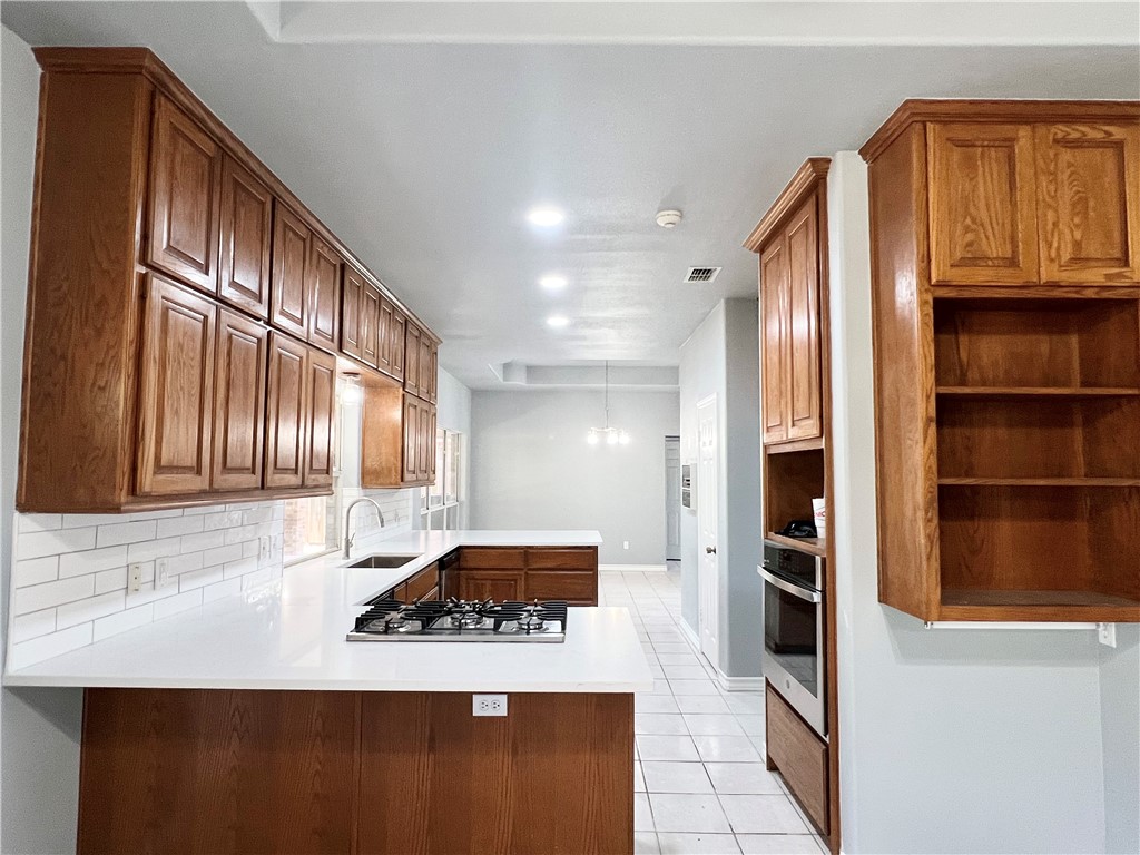 7921 Etienne Dr Property Photo 13
