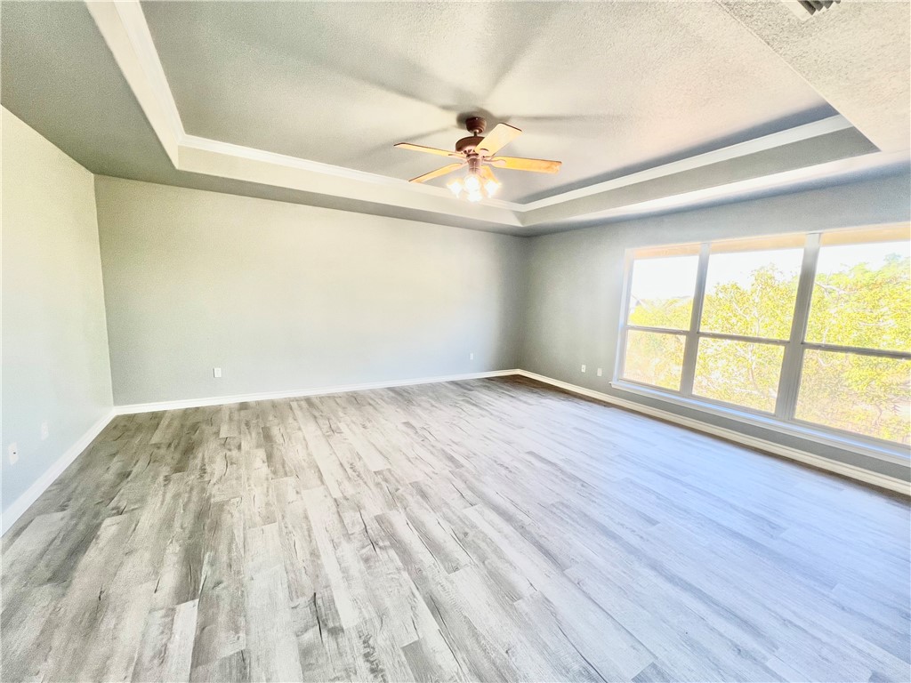 7921 Etienne Dr Property Photo 24