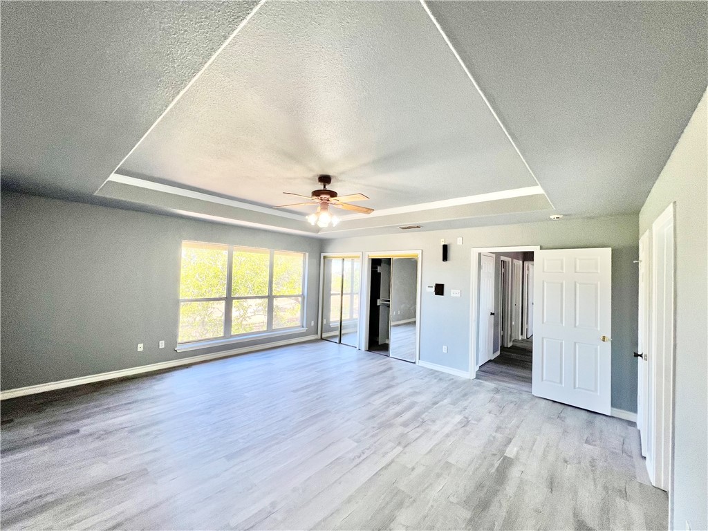 7921 Etienne Dr Property Photo 25