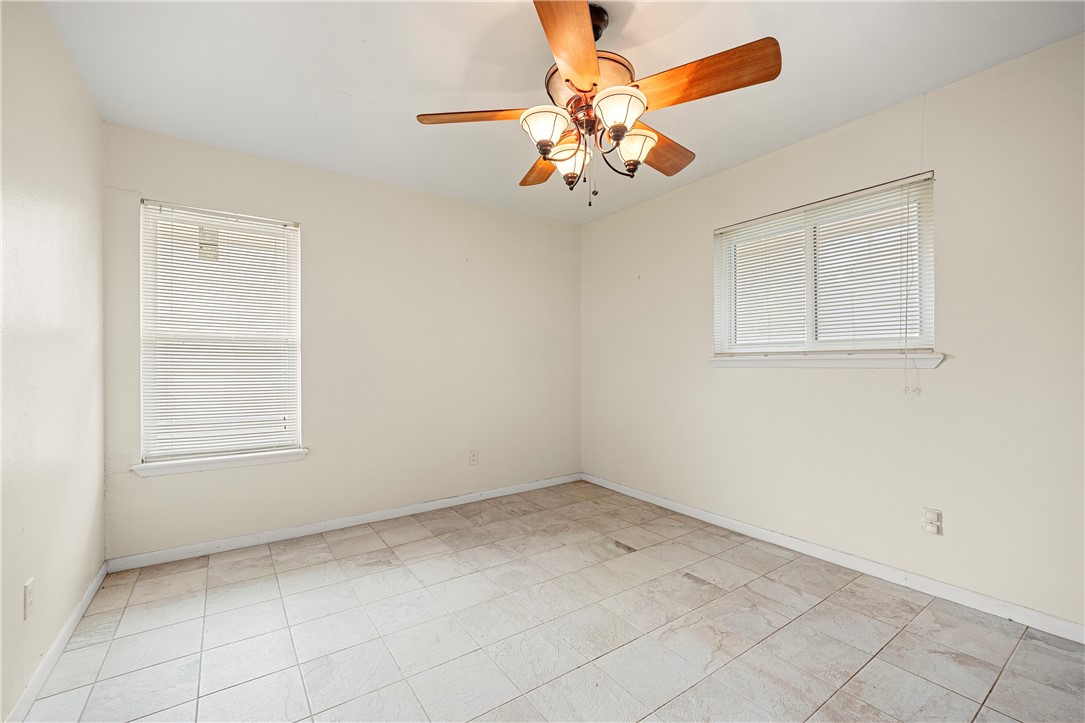 1123 Orion Dr Property Photo 12