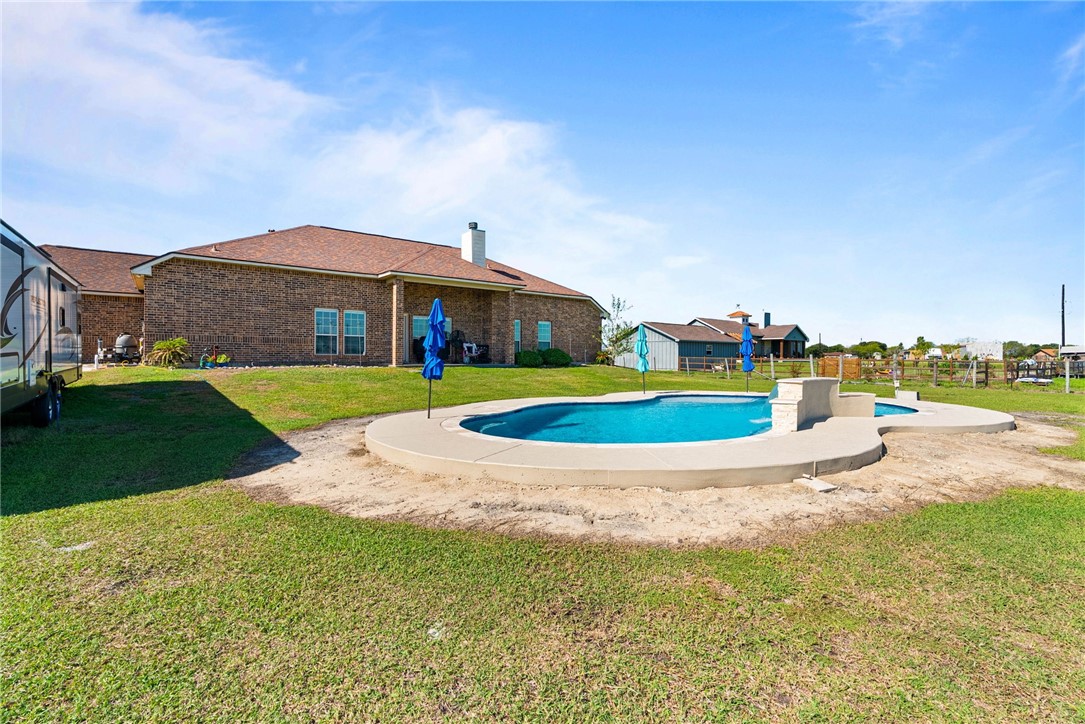 7064 Buddy Ganem Dr Property Photo 5