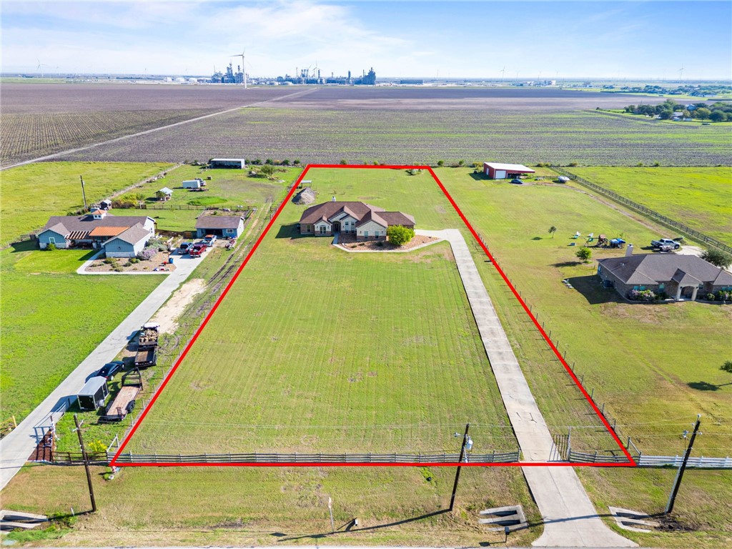 7064 Buddy Ganem Dr Property Photo 7