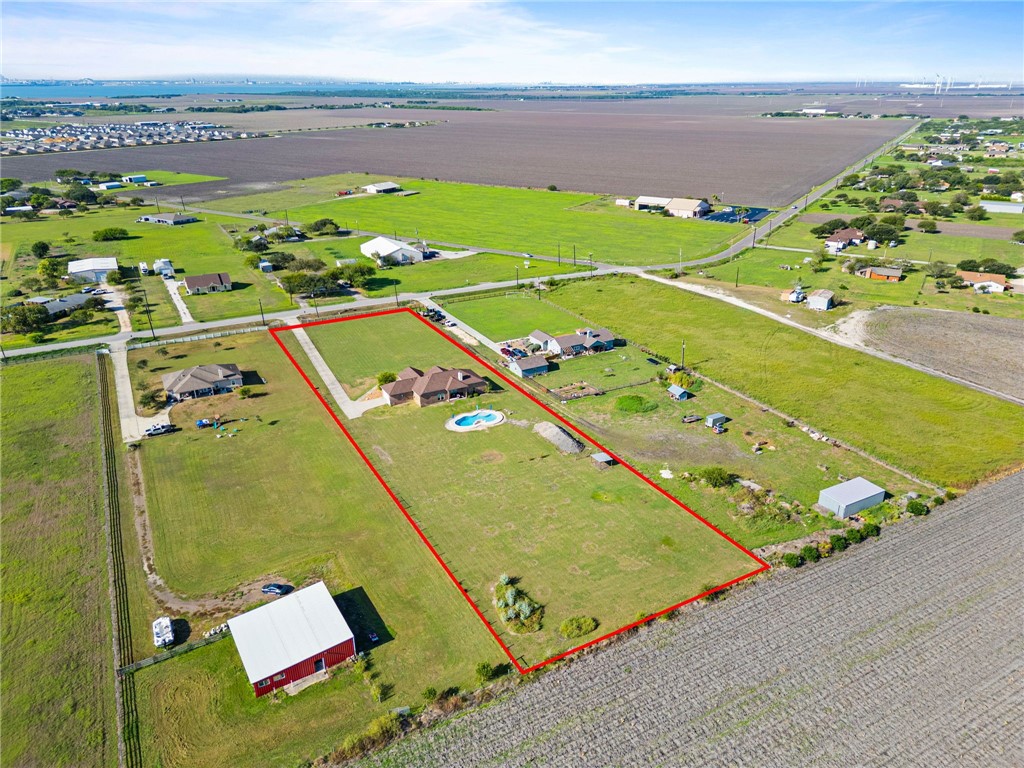 7064 Buddy Ganem Dr Property Photo 9