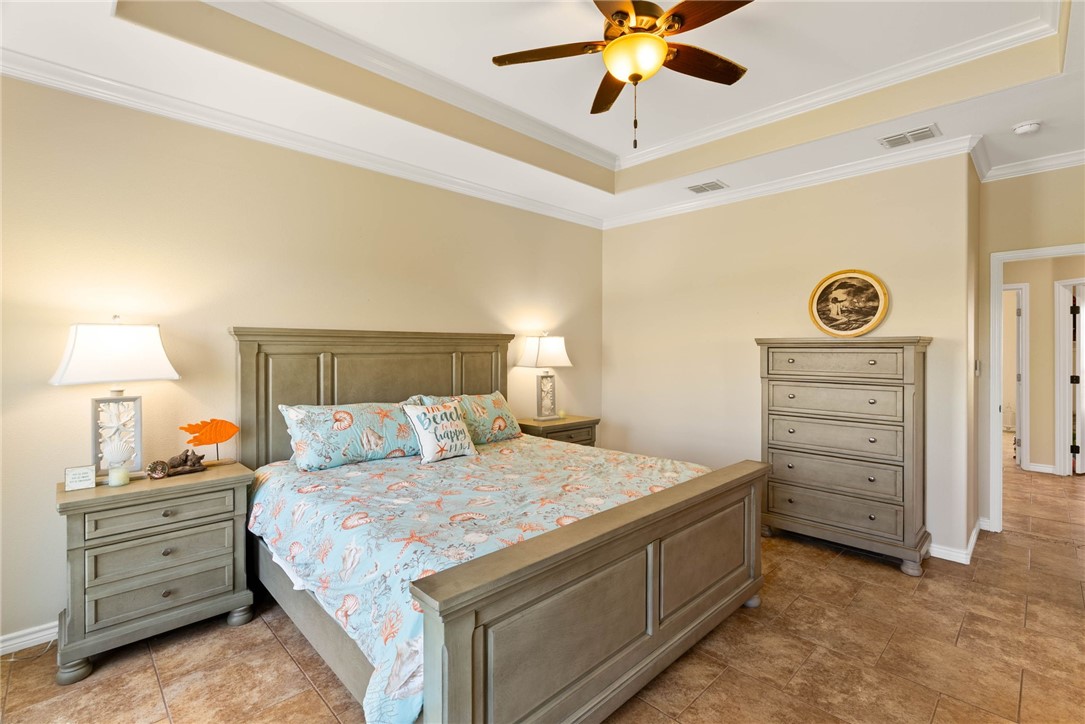 7064 Buddy Ganem Dr Property Photo 14