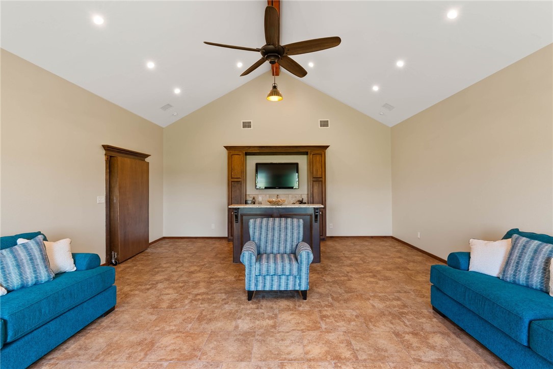 7064 Buddy Ganem Dr Property Photo 40