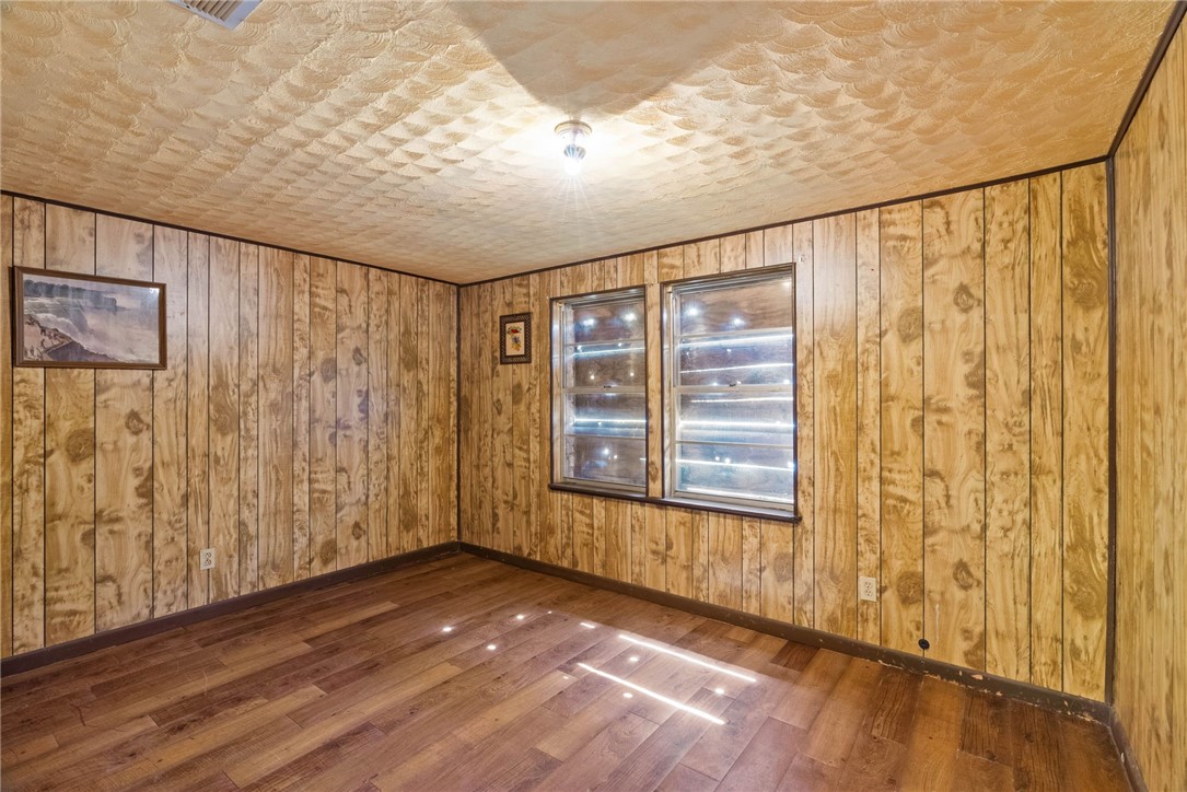 4148 Molina Dr Property Photo 10