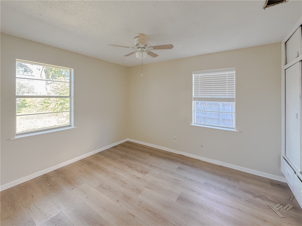 4810 Janssen Dr Property Photo 6