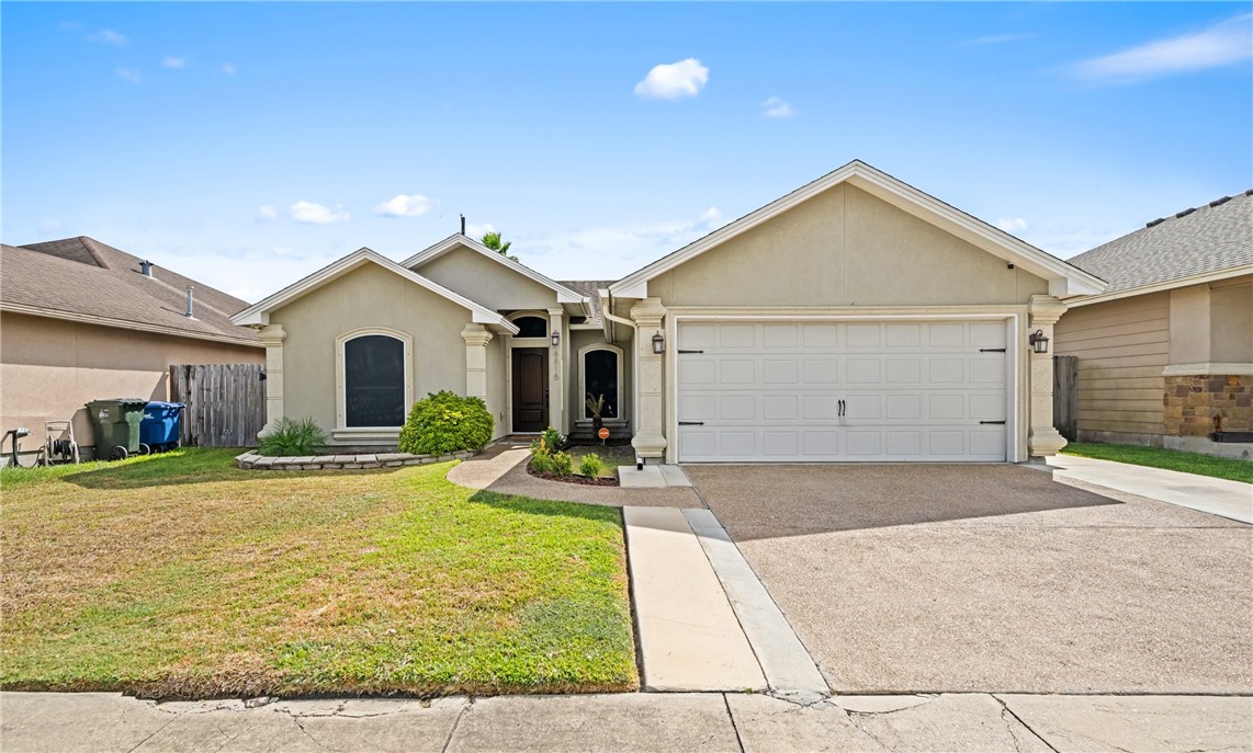 6815 Fox Tail Dr Property Photo 1