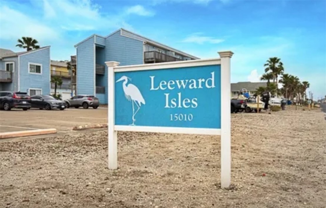 15010 Leeward Dr 706 Property Photo 1