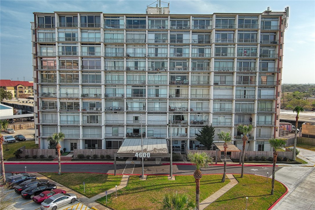 4600 Ocean Dr 307 Property Photo 1