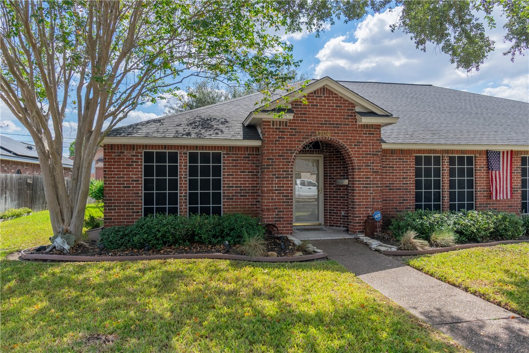 1706 Agarito Ave Property Photo 1