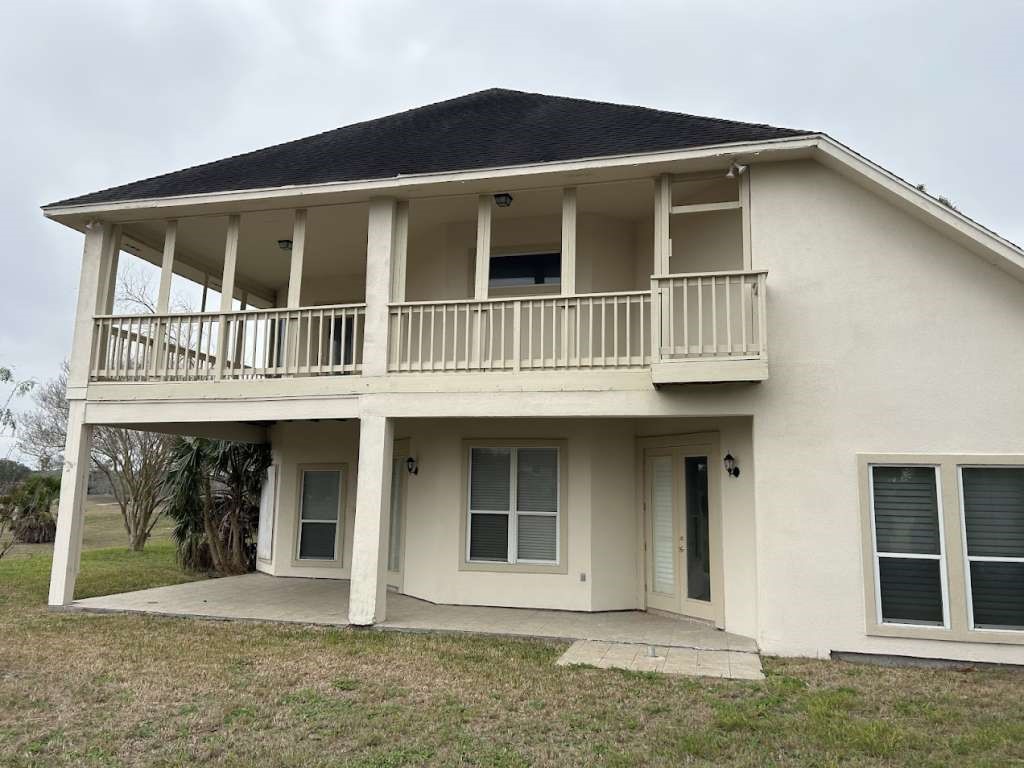 6202 Bourbonais Dr Property Photo 2