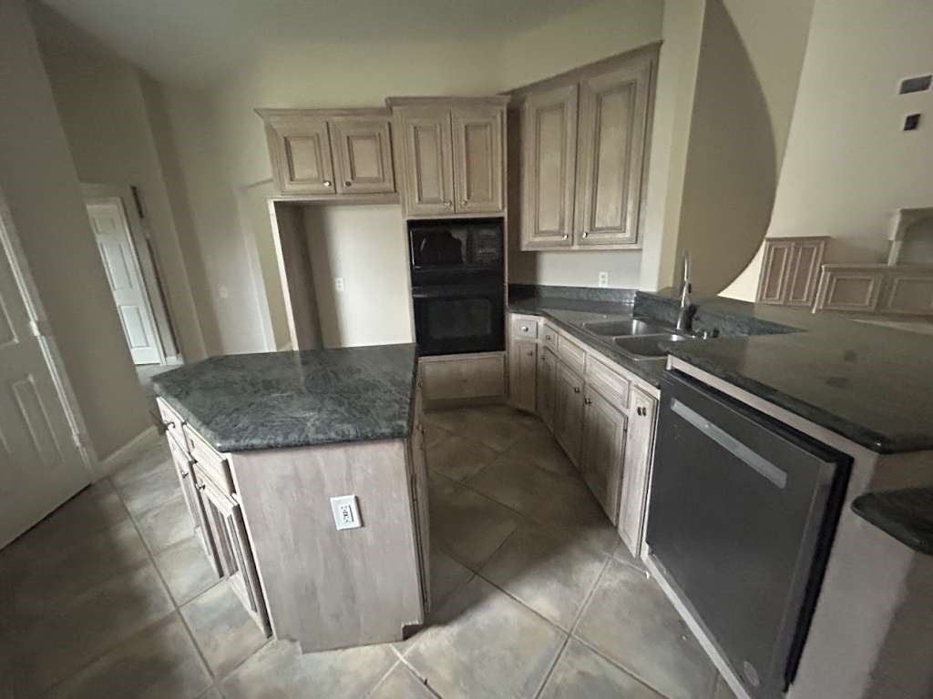 6202 Bourbonais Dr Property Photo 7