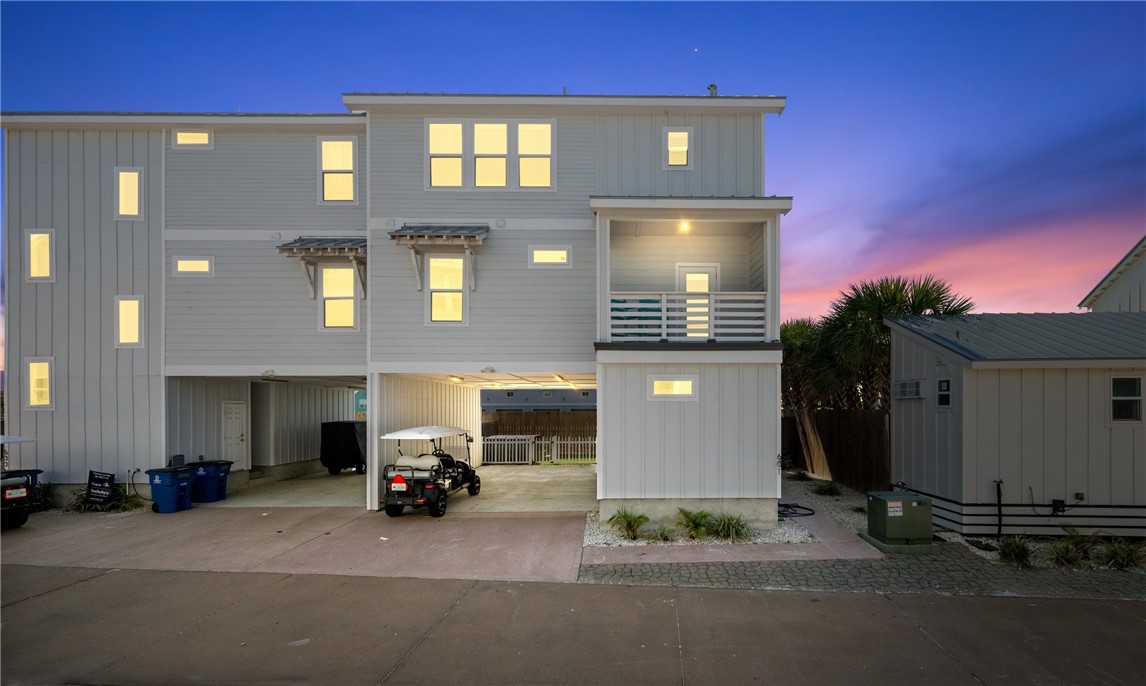 3087 S 11th St 601 Property Photo 1