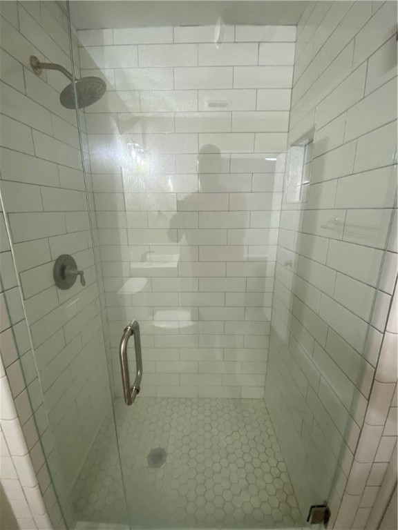 1006 Burleson St Property Photo 15