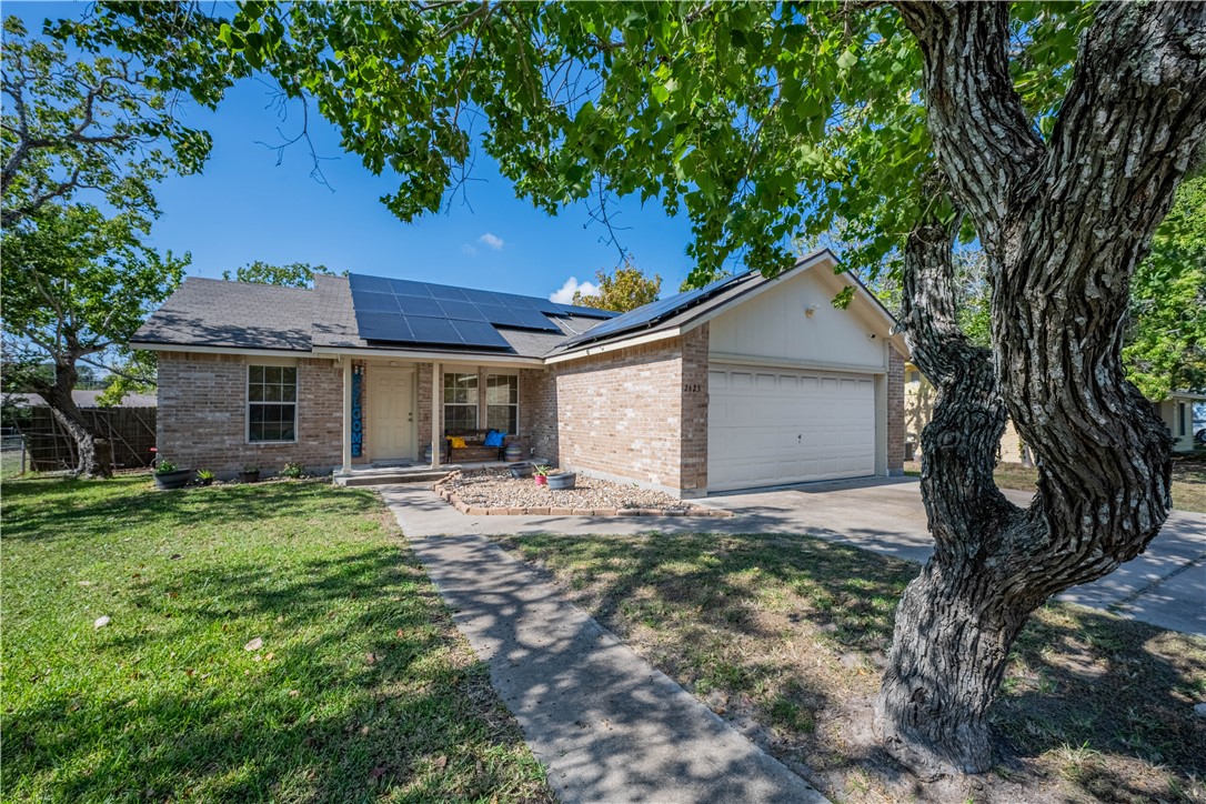 2625 Henrietta Pl Property Photo 2