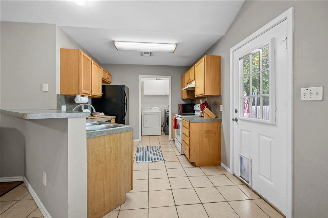 2625 Henrietta Pl Property Photo 15