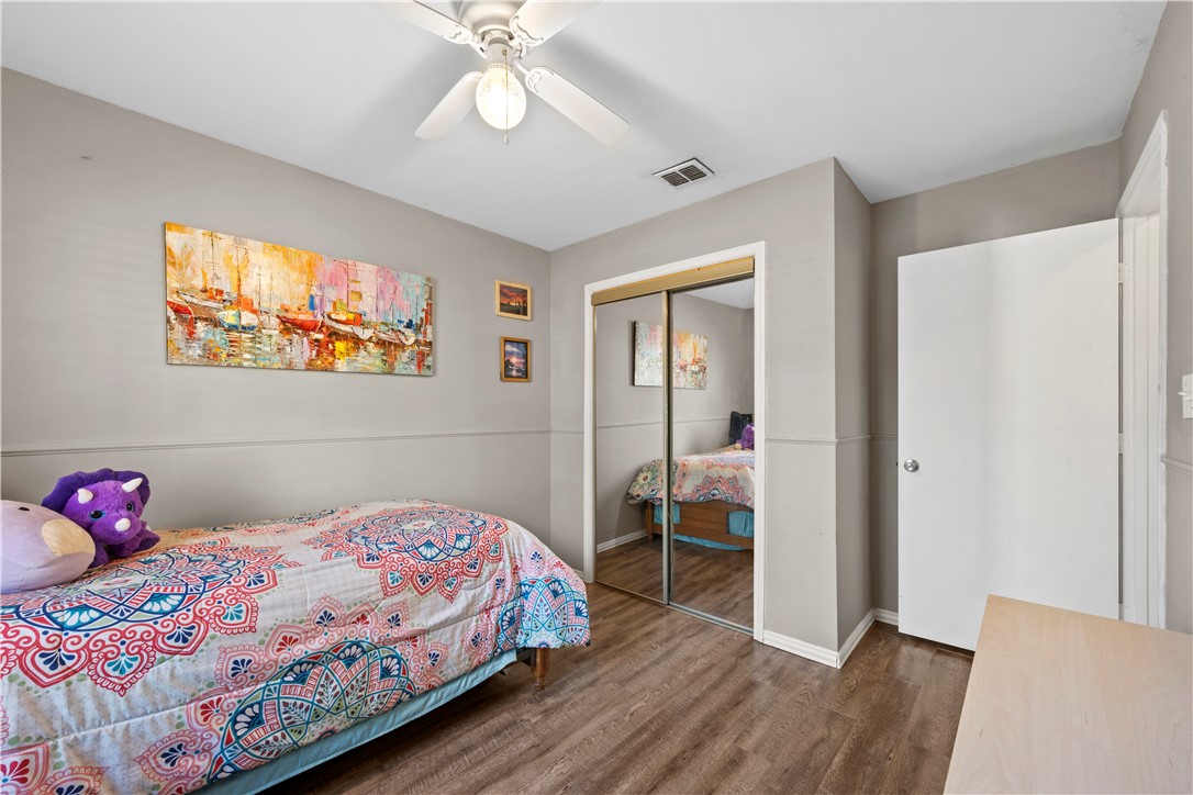 2625 Henrietta Pl Property Photo 21