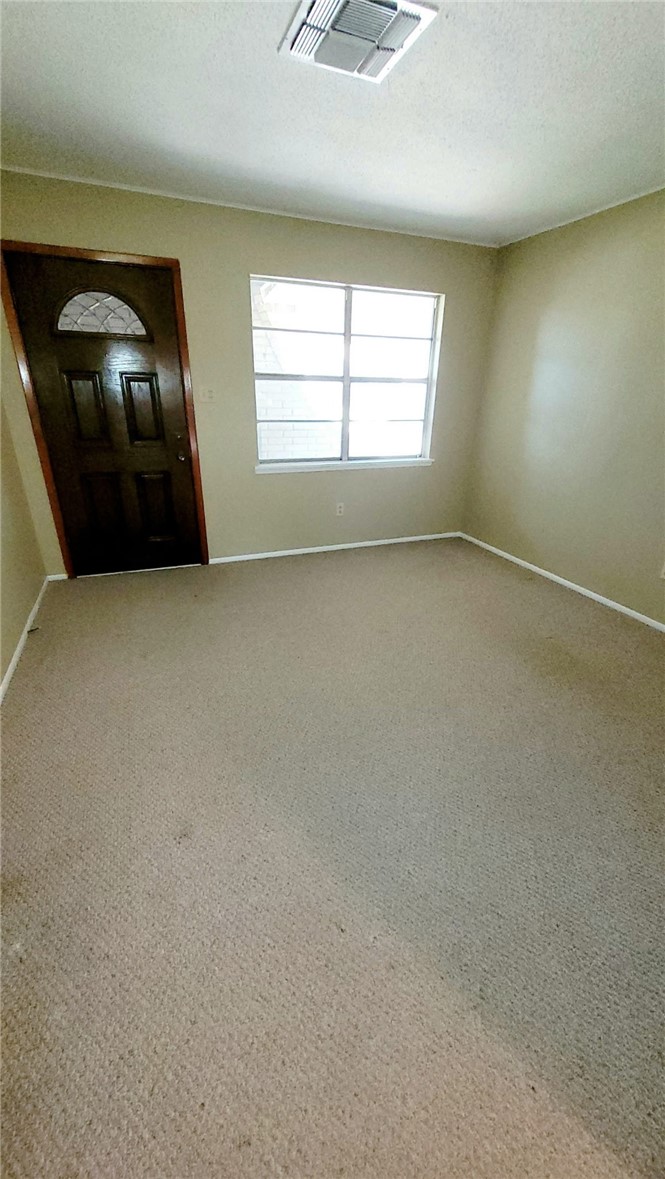 803 Avenue H Property Photo 4