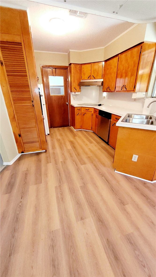 803 Avenue H Property Photo 6