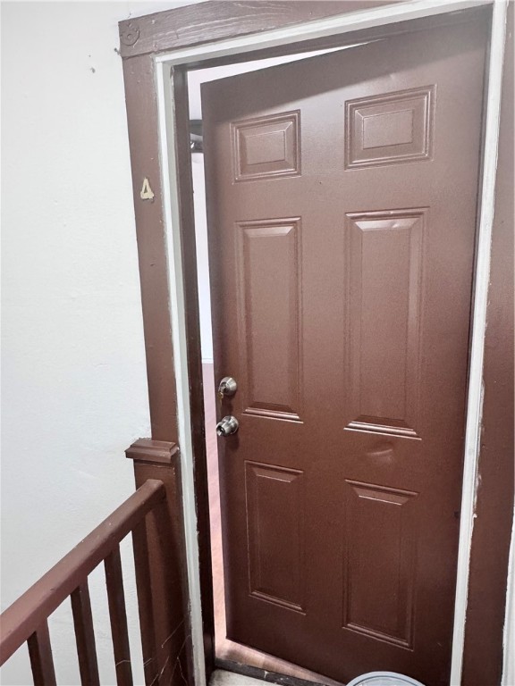 907 Elizabeth St 4 Property Photo 2