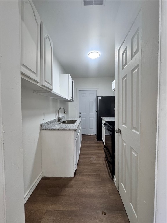 907 Elizabeth St 4 Property Photo 6