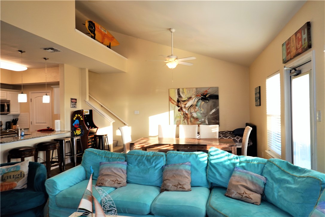 15101 Beach Country Dr Property Photo 11