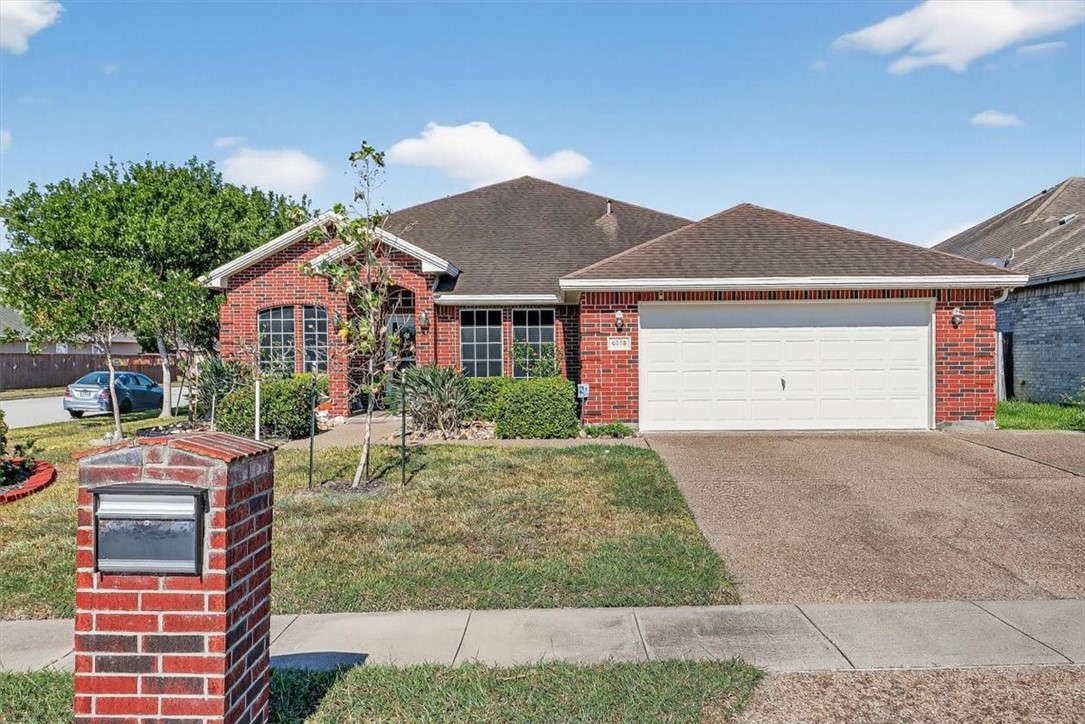 6218 Sir Jack St Property Photo 1