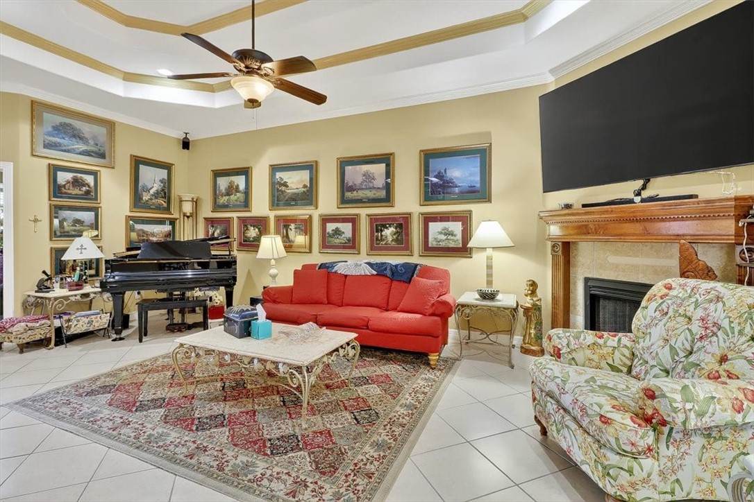 6218 Sir Jack St Property Photo 6