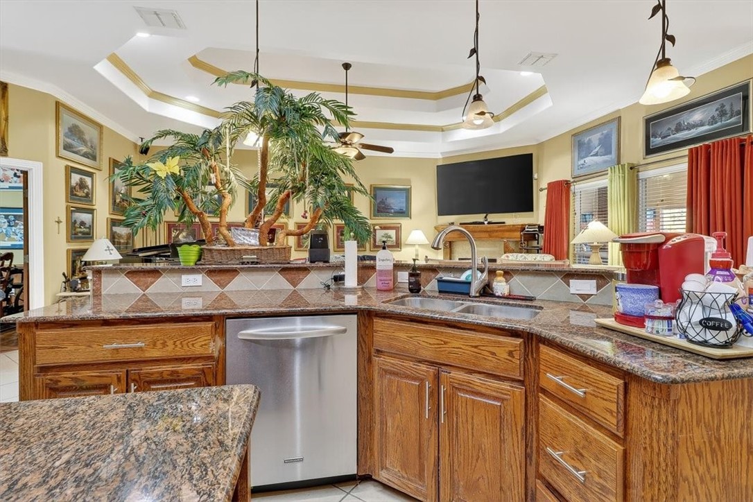 6218 Sir Jack St Property Photo 10