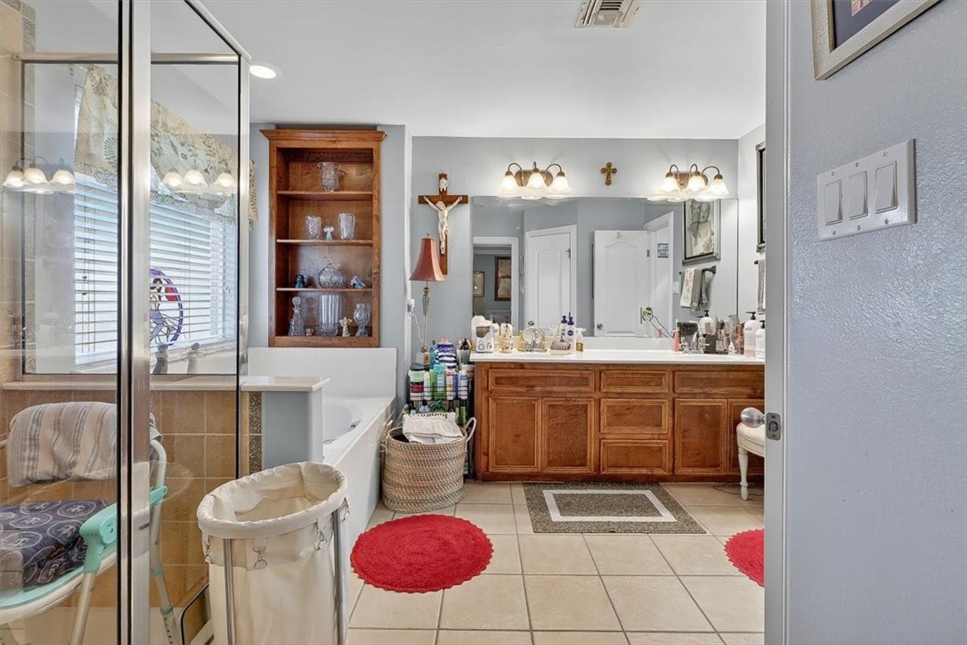 6218 Sir Jack St Property Photo 18