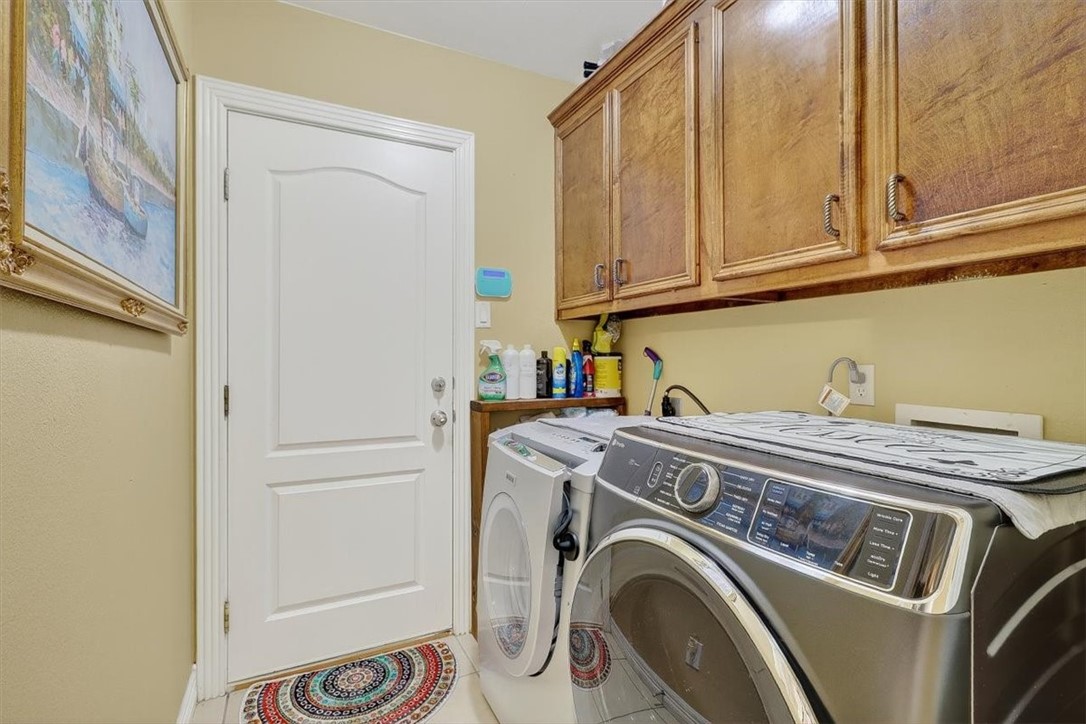 6218 Sir Jack St Property Photo 28