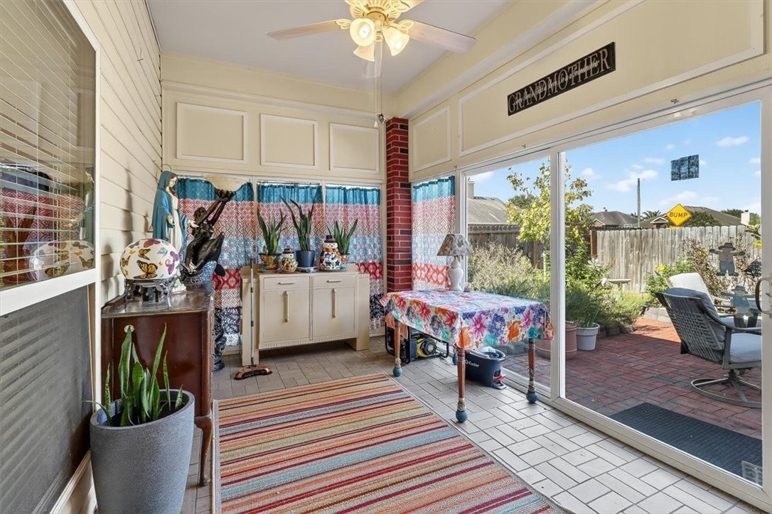 6218 Sir Jack St Property Photo 30