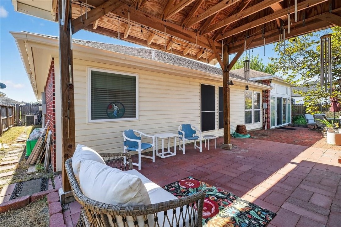 6218 Sir Jack St Property Photo 35