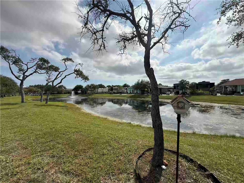 104 Augusta Circle Property Photo 8