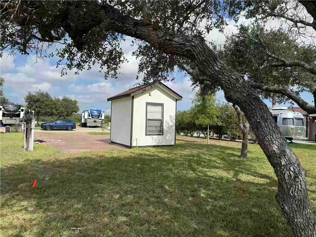 104 Augusta Circle Property Photo 13