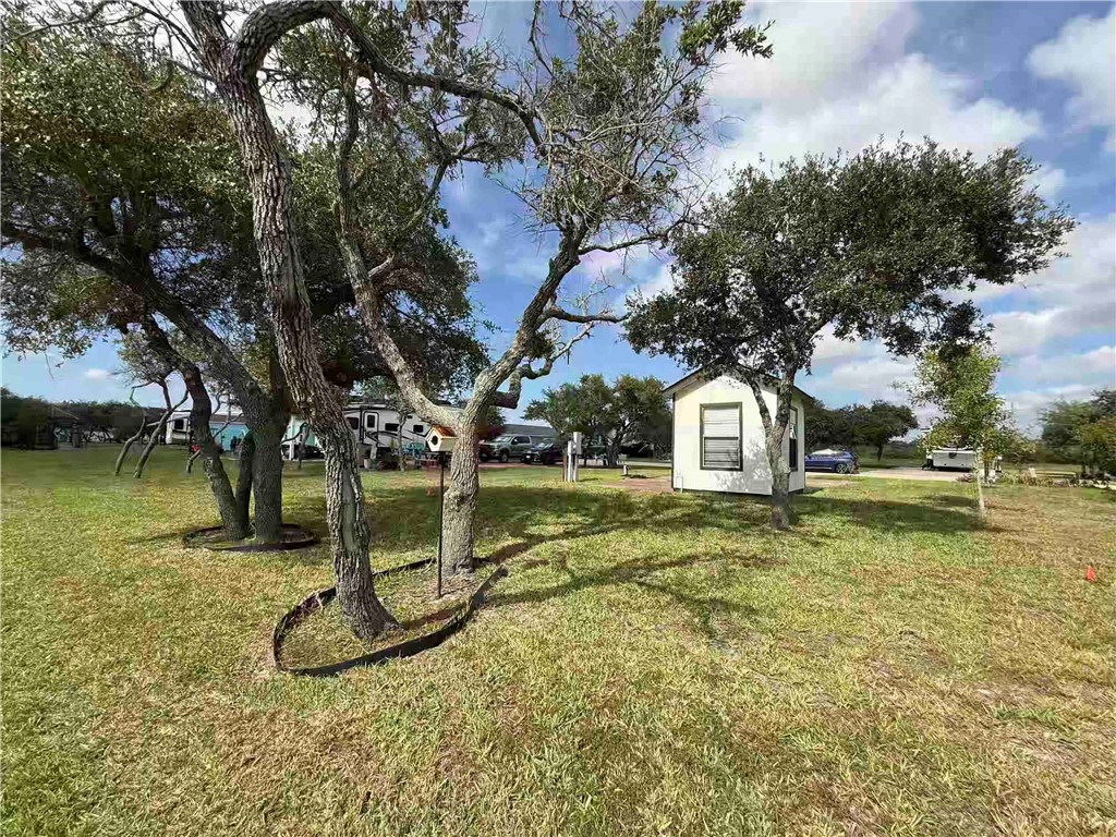 104 Augusta Circle Property Photo 15