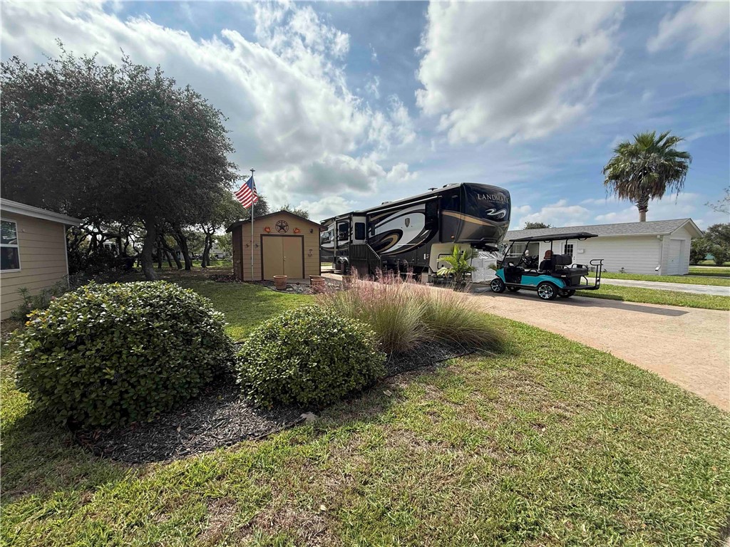107 Augusta Circle Property Photo 1