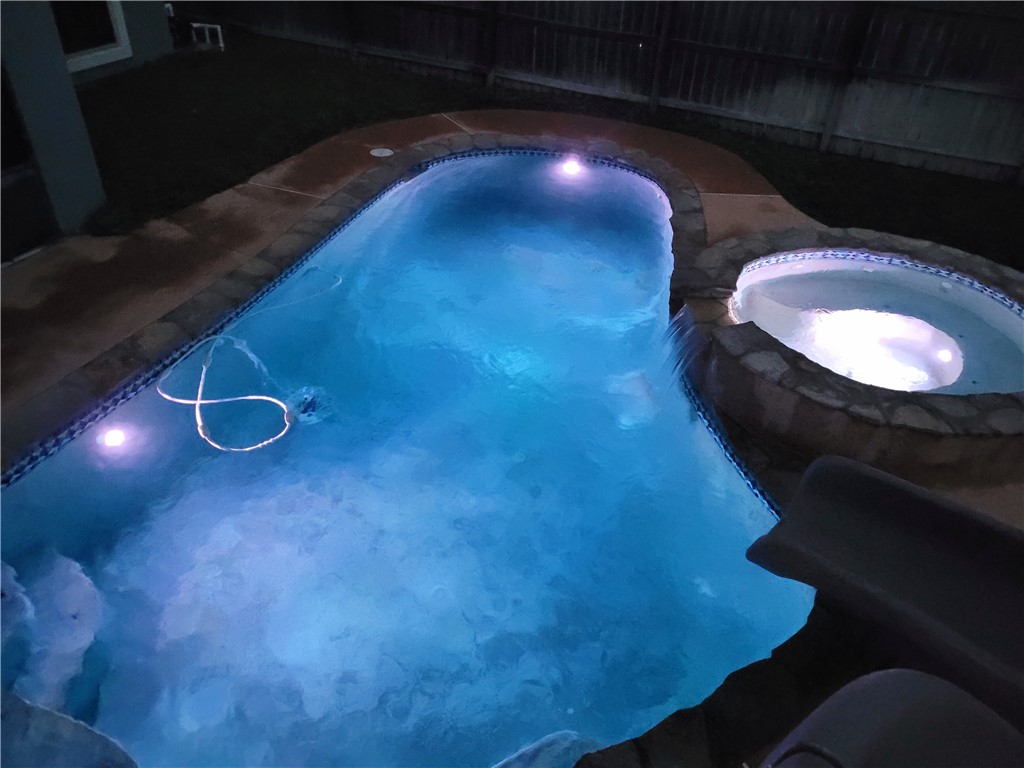 7505 S Lake Dr Property Photo 38