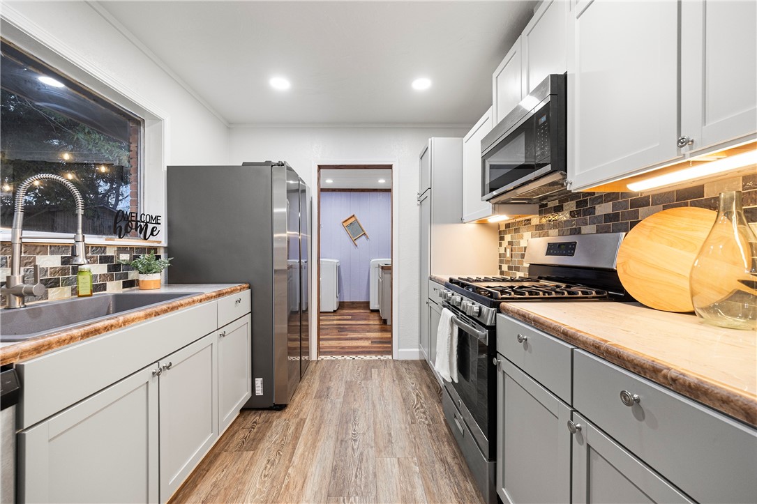 4405 Totton Dr Property Photo 7