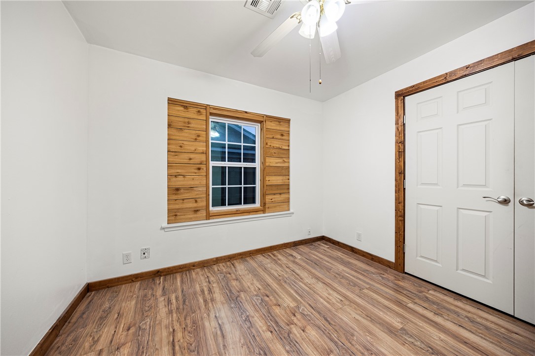 4405 Totton Dr Property Photo 12