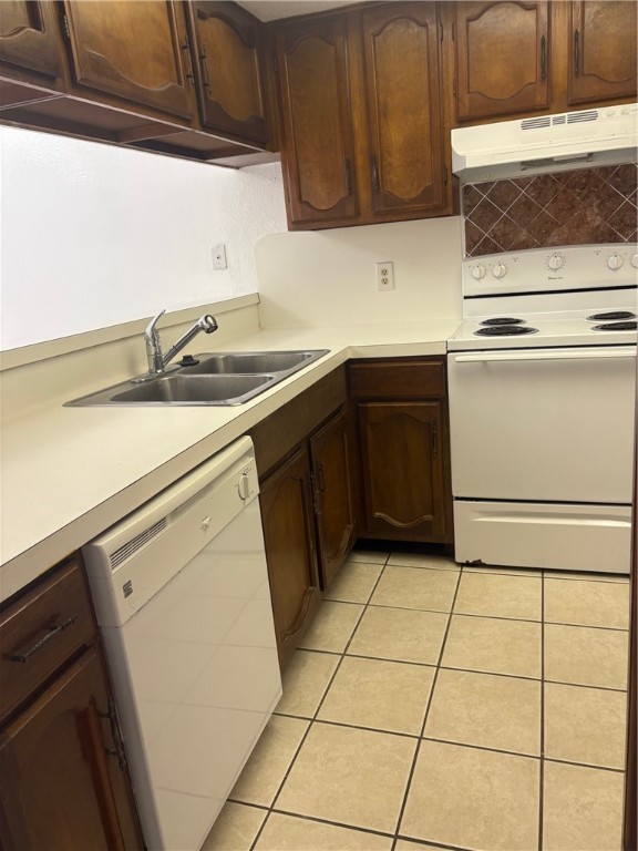 6517 Long Meadow Dr B Property Photo 5