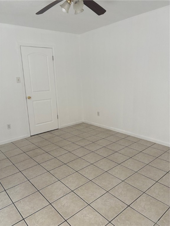 6517 Long Meadow Dr B Property Photo 10