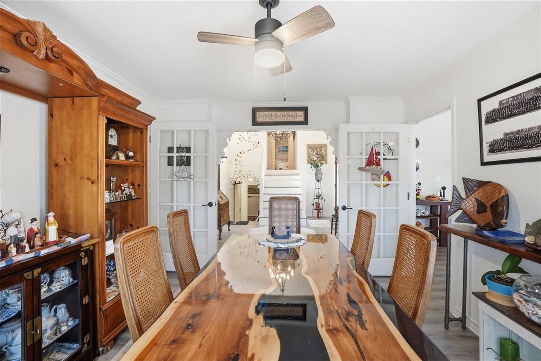 857 Cliff Dr Property Photo 14